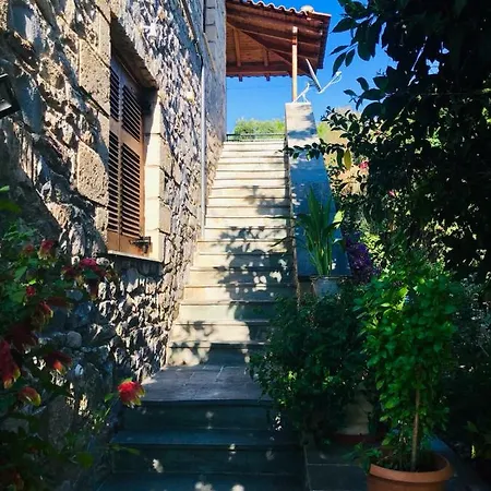 Apartment Kostas *
