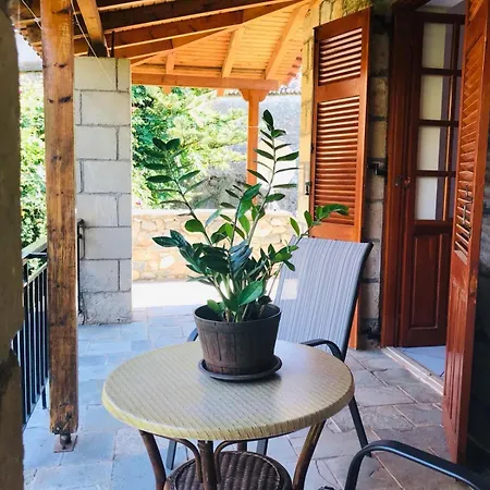 Appartement Kostas